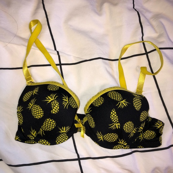 Bra 32A - Picture 1 of 2